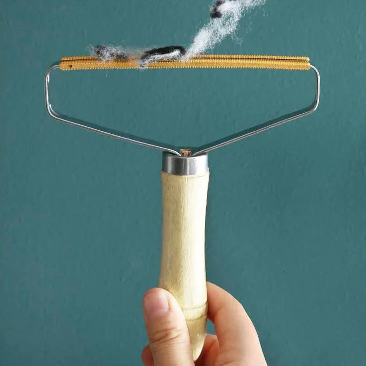 Pet Hair Cleaning Tool™